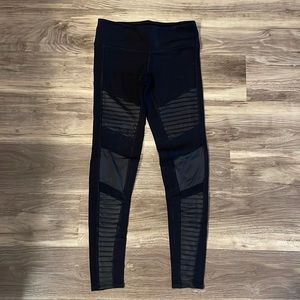 Alo Yoga moto leggings